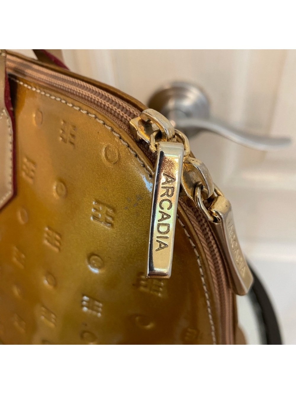 Arcadia Womens Gold Patent Leather Satchel Purse Medium Y2k Vintage Top Handle - Picture 10 of 14